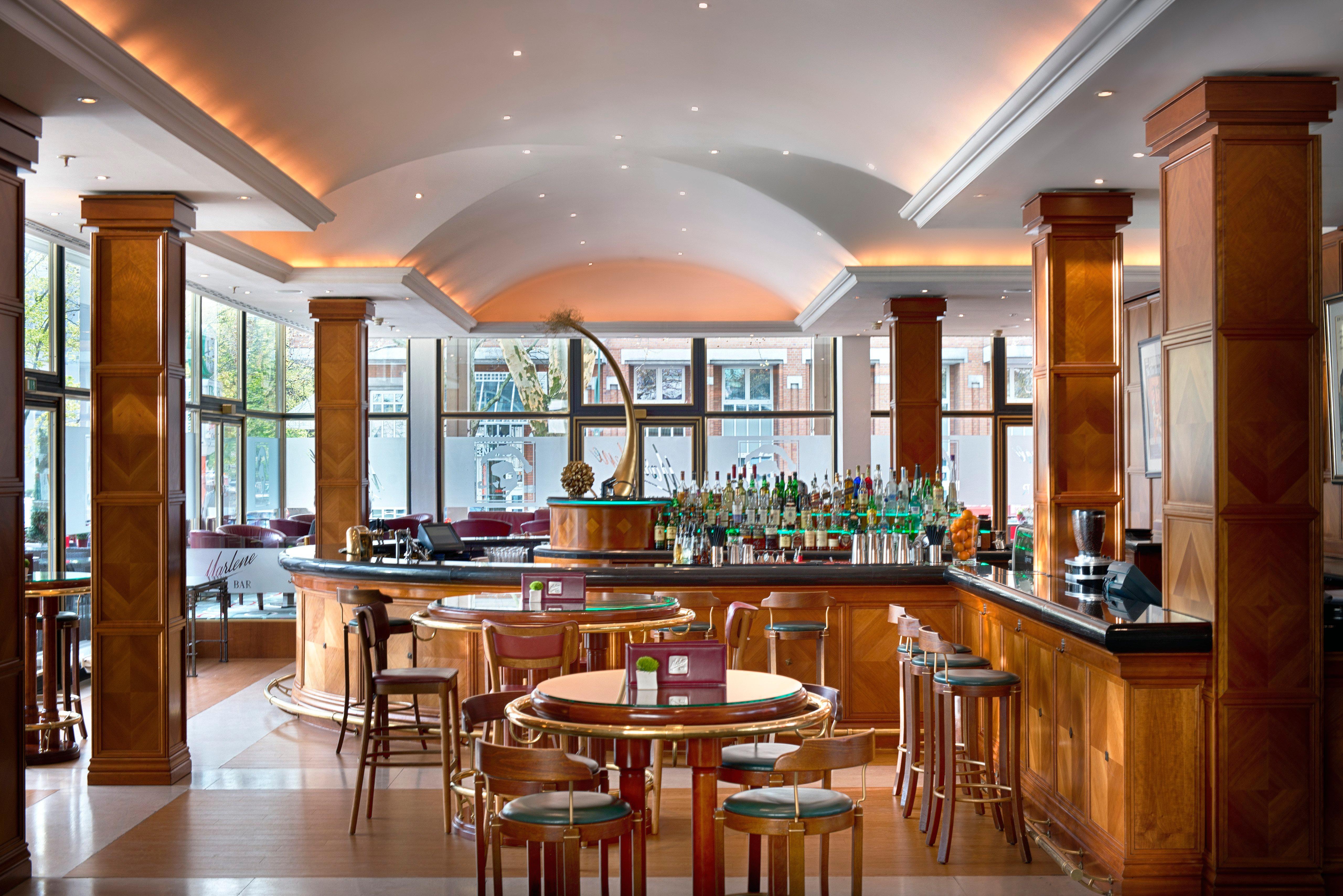Intercontinental Berlin By Ihg Hotel Exterior photo The bar at the InterContinental London