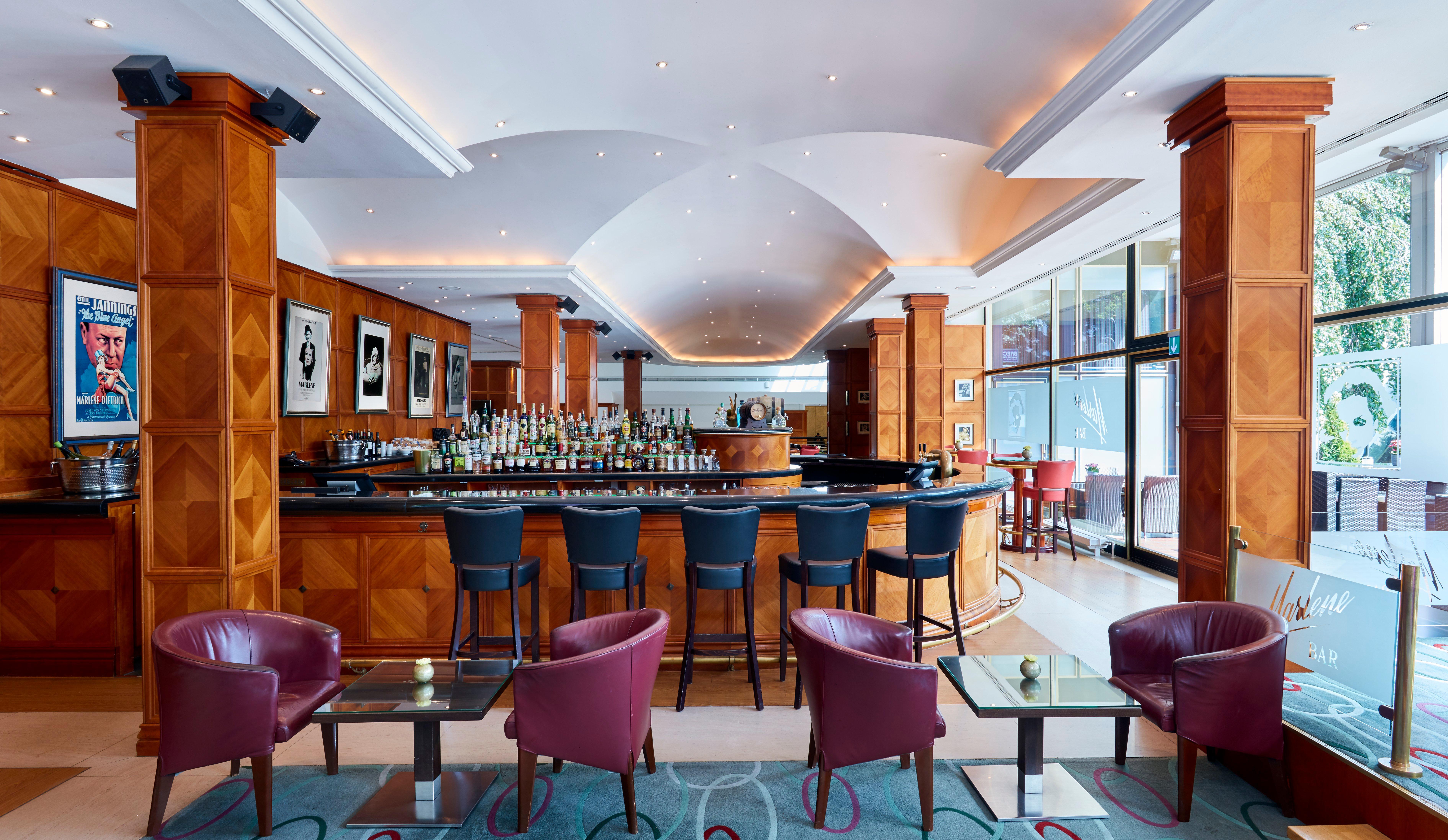 Intercontinental Berlin By Ihg Hotel Exterior photo The bar at the InterContinental London