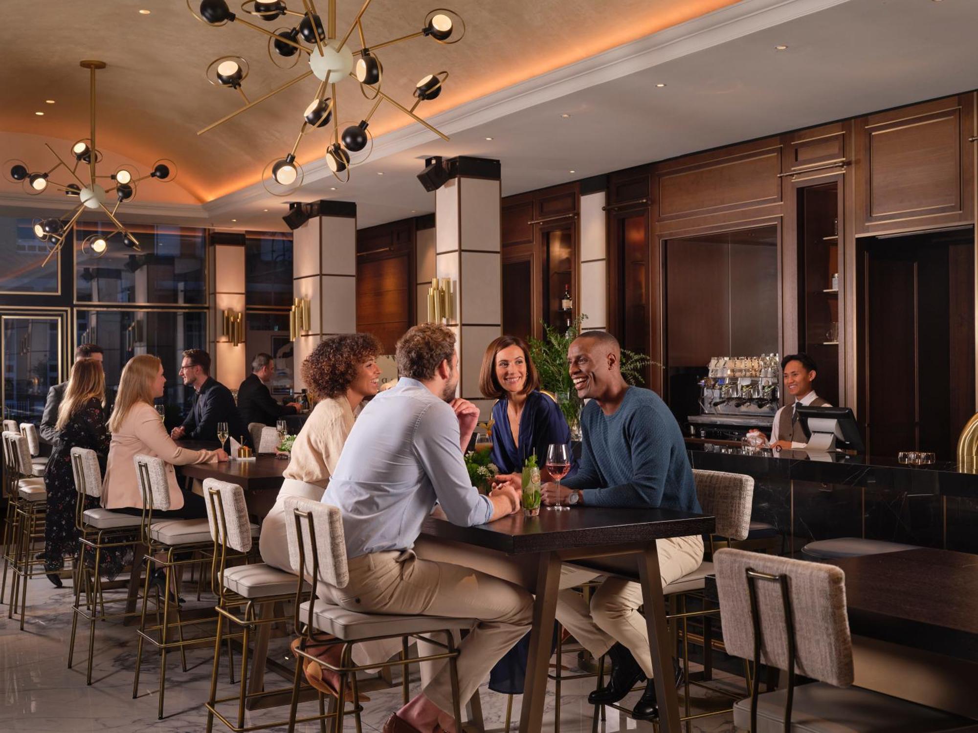 Intercontinental Berlin By Ihg Hotel Exterior photo The Bar